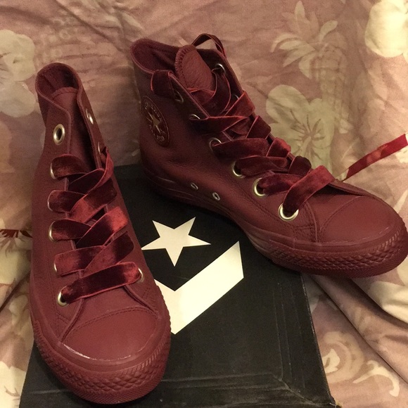 converse velvet laces
